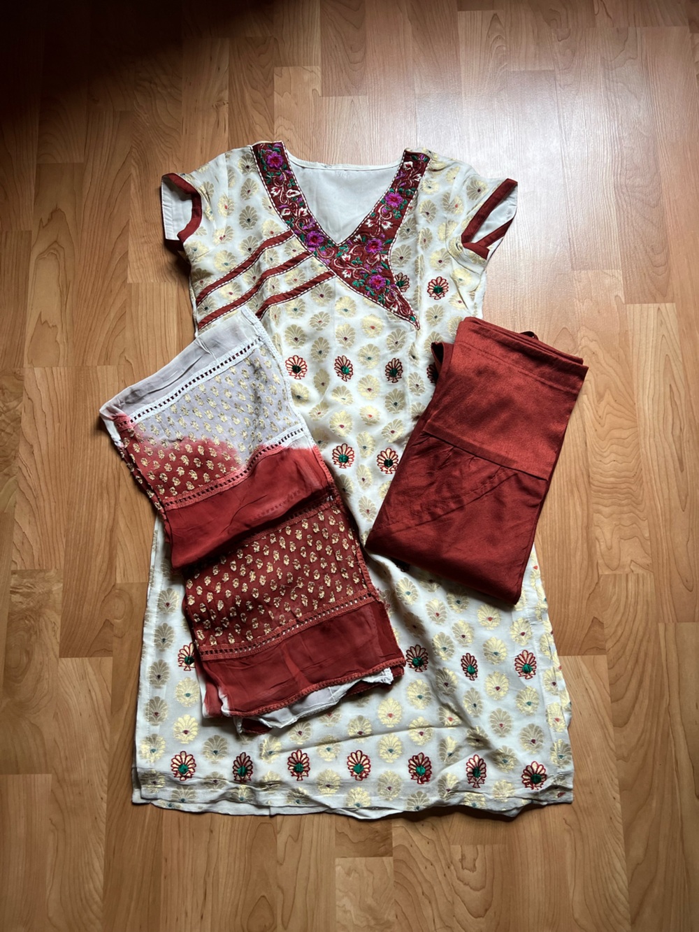 Indian set